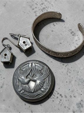 Silver Bird Motif Compact, Cuff Bracelet & Birdhouse Earrings Set